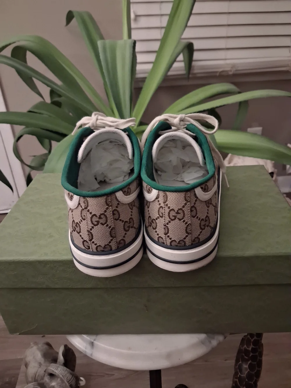 Gucci Beige GG Canvas Low-Top Sneakers